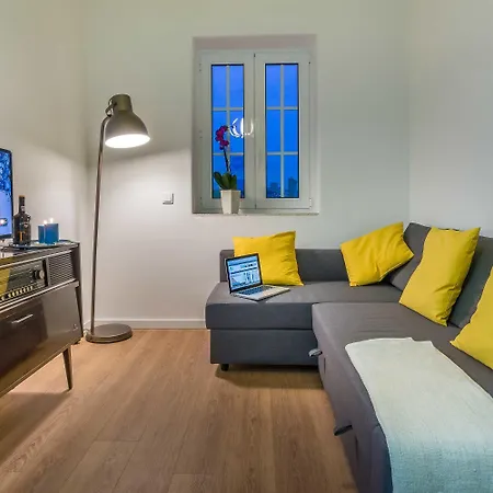 Feel Historical Порту