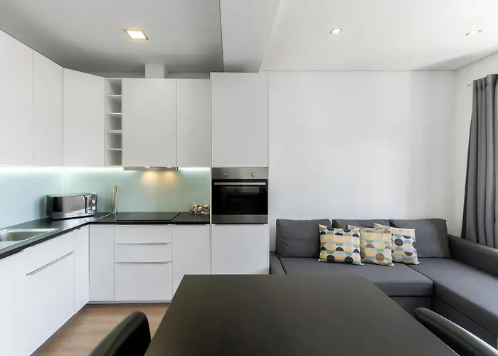 Feel Historical Oporto